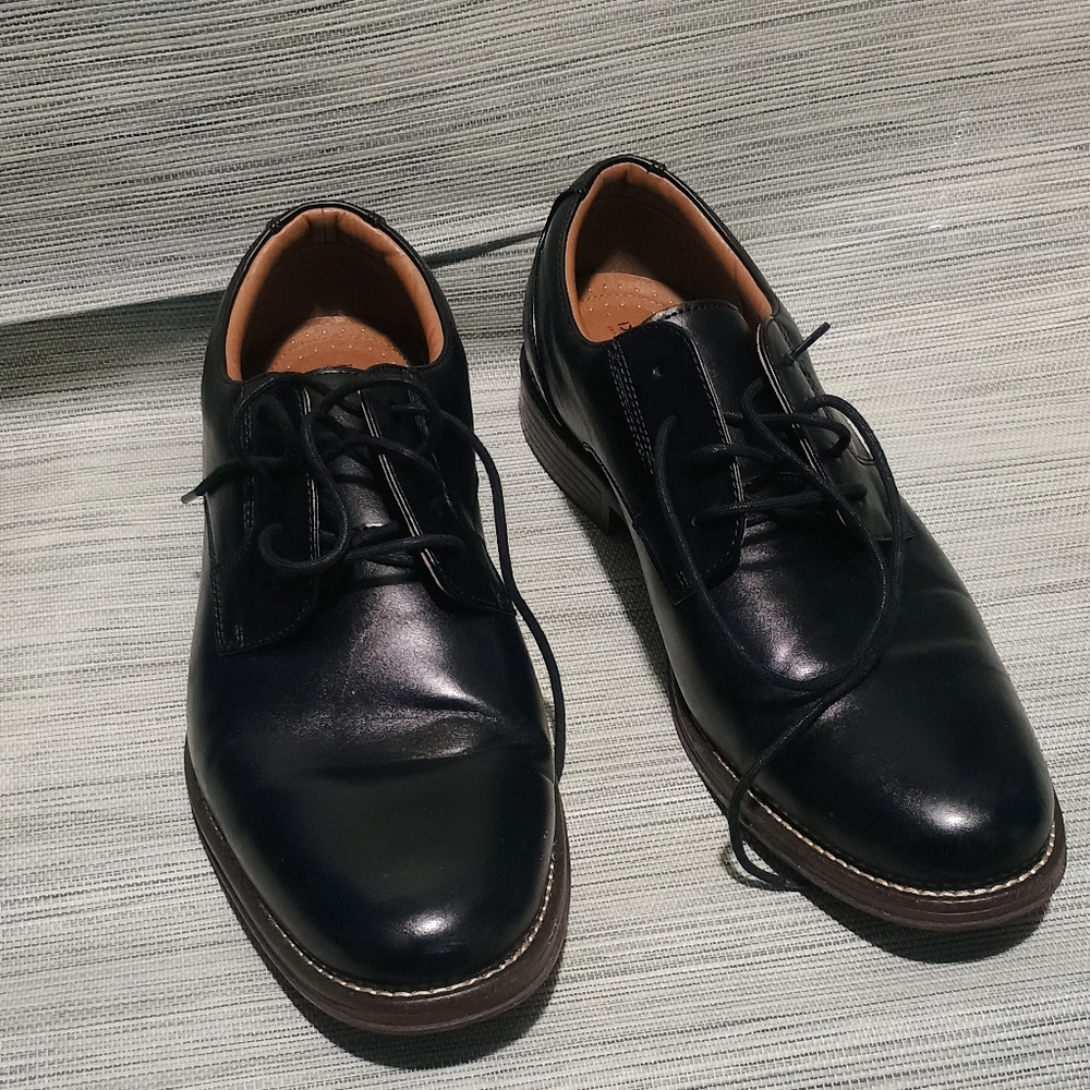 Dockers Men’s dress shoes, size 11.5